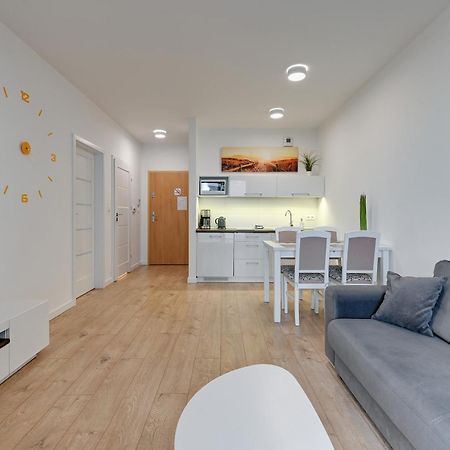 Apartament Nadmorskie Spektrum & Parking Danzig Exterior foto